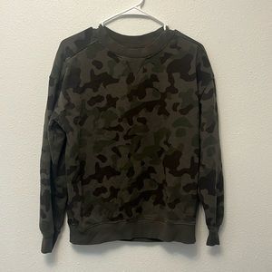 Camo GoodFellow & Co Crewneck